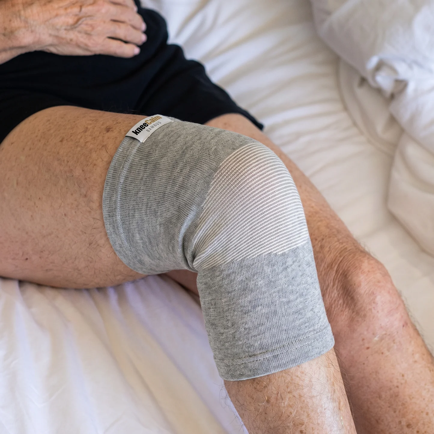 Sculpd KneeCalm™ — Bambus-Kompressionsbandage für Tag und Nacht